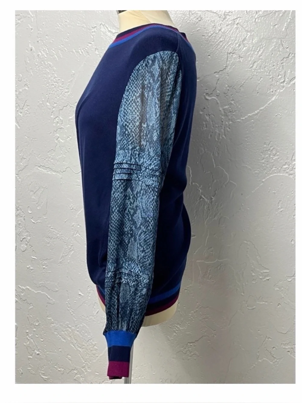 Anthropologie Celina Snakeskin pullover M - Picture 2 of 7